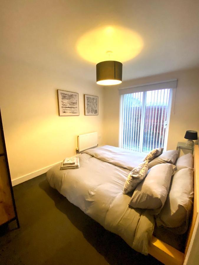 Lovely 2 Bed In Crosby